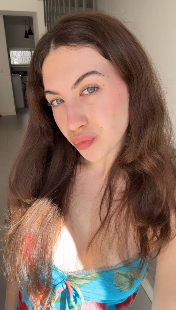 Nude girl Amber in Minsk