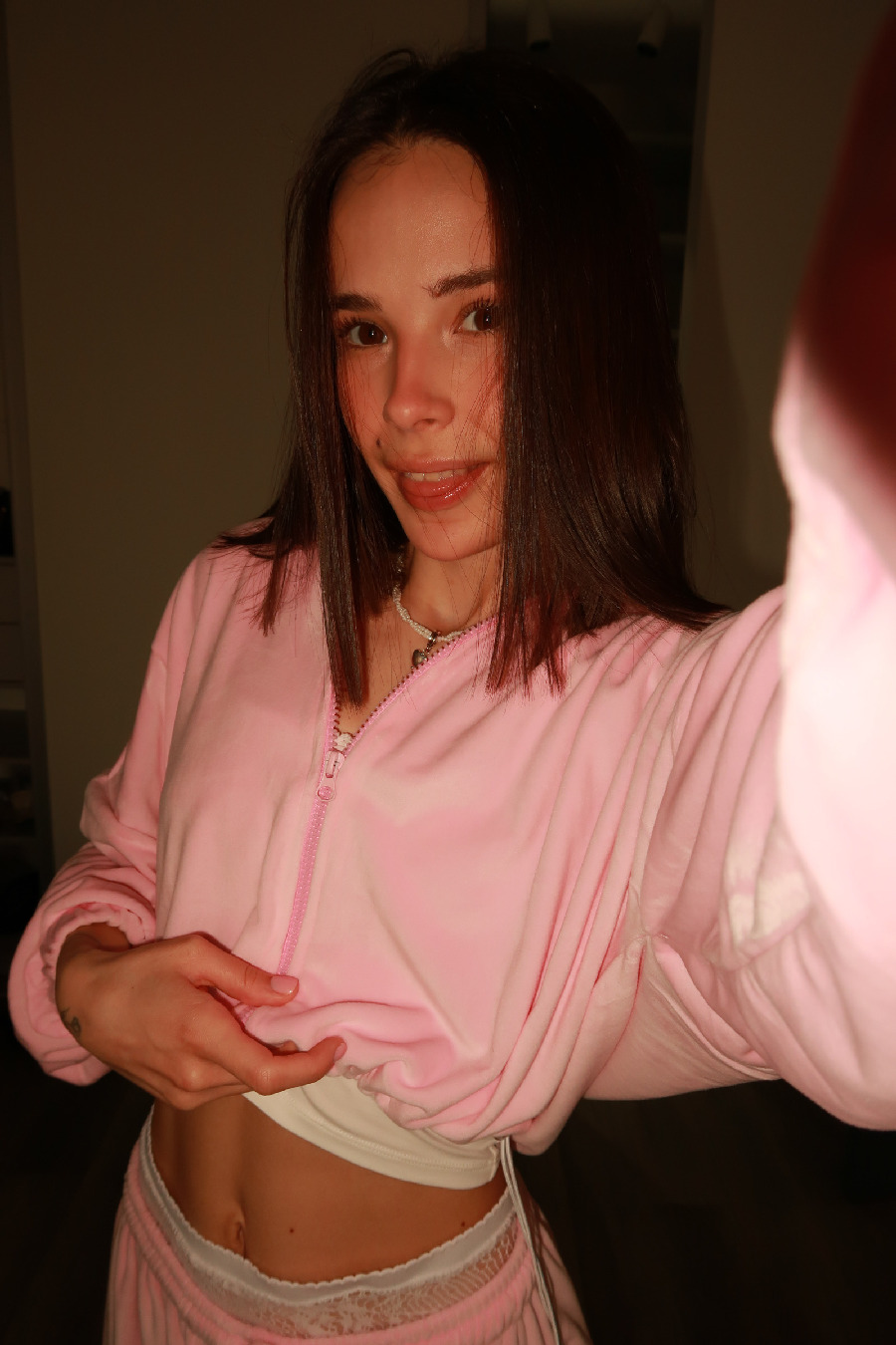 Tina brings the glow — live moments in Minsk